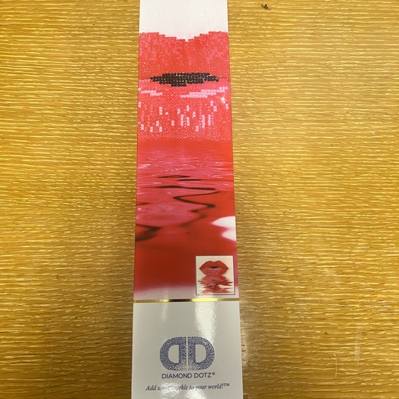 5 New Diamond dotz bundle - Picture 14 of 15